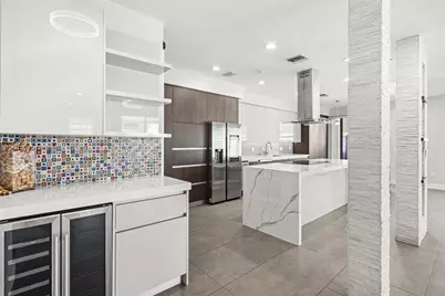 1549 Shoreline Way, Hollywood, FL 33019 - Photo 11