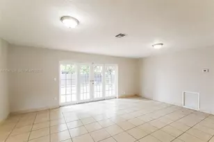 4115 NW 185th St, Miami Gardens, FL 33055 - Photo 3