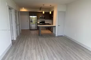 9000 Ramblewood Dr, Coral Springs, FL 33071 - Photo 13