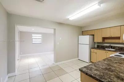 4951 SW 16th St, Plantation, FL 33317 - Photo 5