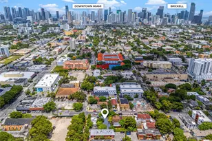 210 SW 13th Ave, Miami, FL 33135 - Photo 11