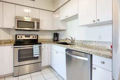 1330 West Ave #1603, Miami Beach, FL 33139 - Photo 9