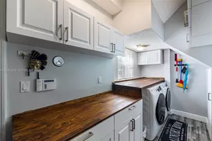 15941 NW 83rd Ave, Miami Lakes, FL 33016 - Photo 21