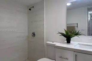 4550 NW 9th St, Miami, FL 33126 - Photo 11