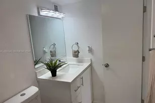 4550 NW 9th St, Miami, FL 33126 - Photo 13