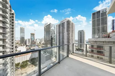 11 NE 6th St #3209, Miami, FL 33132 - Photo 17