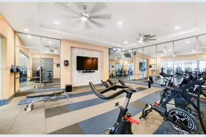 3209 W 98th Pl, Hialeah, FL 33018 - Photo 25