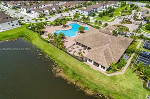 3209 W 98th Pl, Hialeah, FL 33018 - Photo 33