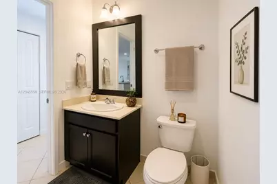 3209 W 98th Pl, Hialeah, FL 33018 - Photo 13