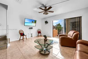6600 W 2nd Ct, Hialeah, FL 33012 - Photo 3