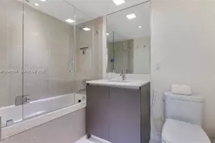 6620 Indian Creek Dr, Miami Beach, FL 33141 - Photo 11