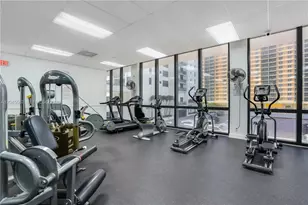2301 S Ocean Dr, Hollywood, FL 33019 - Photo 23