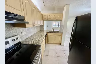 2642 Riverside Dr #2642, Coral Springs, FL 33065 - Photo 9