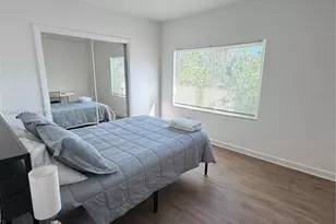 1215 NE 109th St, Miami, FL 33161 - Photo 11