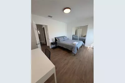 1215 NE 109th St #1215, Miami, FL 33161 - Photo 9