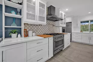 1807 SW 102nd Pl, Miami, FL 33165 - Photo 13