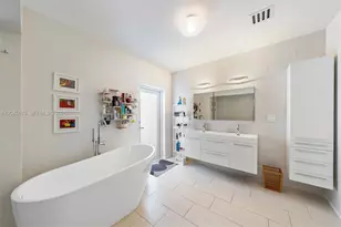 12944 Banyan Rd, North Miami, FL 33181 - Photo 15