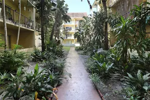 11925 NE 2nd Ave, North Miami, FL 33161 - Photo 11