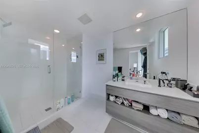 1100 S Miami Ave #2504, Miami, FL 33130 - Photo 35