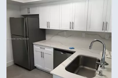 9124 SW 112 Ct, Miami, FL 33176 - Photo 3