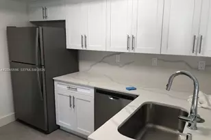 9124 SW 112th Ct, Miami, FL 33176 - Photo 3