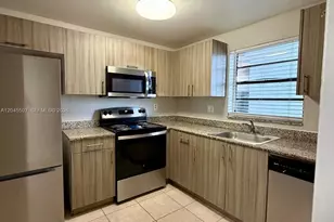 2111 NW 55th Ave, Lauderhill, FL 33313 - Photo 5