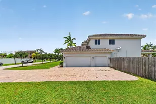 20943 SW 133rd Ave, Miami, FL 33177 - Photo 3