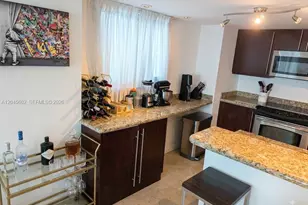 7600 Collins Ave, Miami Beach, FL 33141 - Photo 15