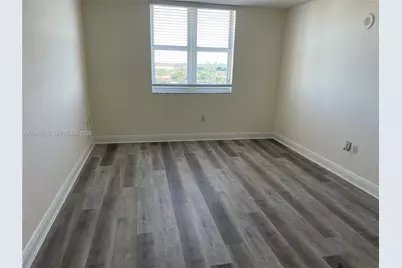 3000 Coral Way #1402, Miami, FL 33145 - Photo 15