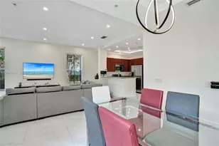 4760 Mimosa Pl, Coconut Creek, FL 33073 - Photo 11