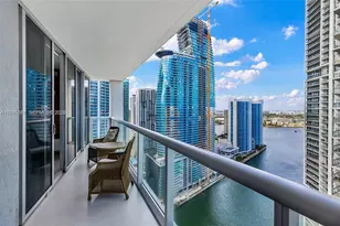 485 Brickell Ave, Miami, FL 33131 - Photo 9