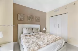 485 Brickell Ave, Miami, FL 33131 - Photo 15