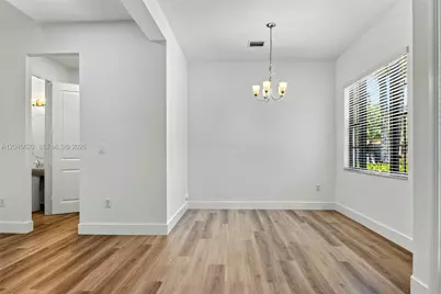 142 SW 127th Terrace, Plantation, FL 33325 - Photo 27