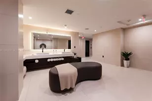 15901 Collins Ave, Sunny Isles Beach, FL 33160 - Photo 29
