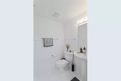 601 NE 36th St #3011, Miami, FL 33137 - Photo 21