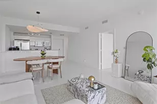 601 NE 36th St, Miami, FL 33137 - Photo 19