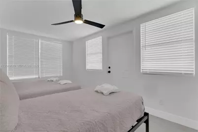 1016 SW 22nd Ter, Fort Lauderdale, FL 33312 - Photo 27