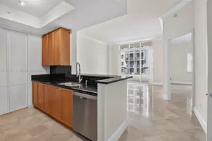 99 SE Mizner Blvd, Boca Raton, FL 33432 - Photo 1