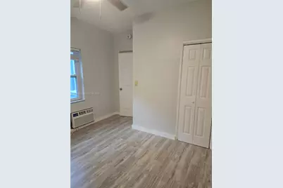 215 30th St #22, Miami Beach, FL 33140 - Photo 19