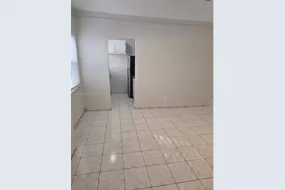 215 30th St #22, Miami Beach, FL 33140 - Photo 17