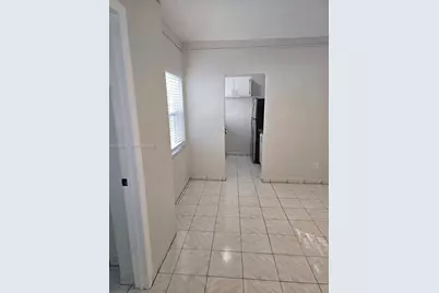 215 30th St #22, Miami Beach, FL 33140 - Photo 21
