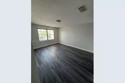 12170 SW 5th Ct, Pembroke Pines, FL 33025 - Photo 17