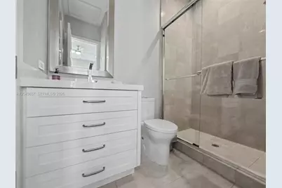 13689 Deering Bay Dr, Coral Gables, FL 33158 - Photo 43