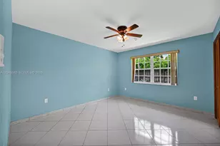 13562 SW 109th Pl, Miami, FL 33176 - Photo 27