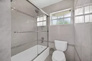 13562 SW 109th Pl, Miami, FL 33176 - Photo 31