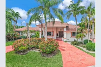 13562 SW 109th Pl, Miami, FL 33176 - Photo 1
