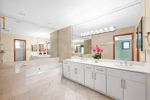 13562 SW 109th Pl, Miami, FL 33176 - Photo 23