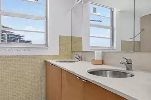 5255 Collins Ave, Miami Beach, FL 33140 - Photo 27