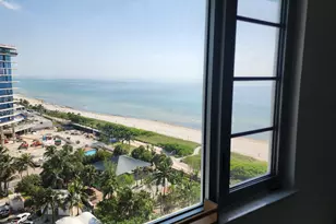5255 Collins Ave, Miami Beach, FL 33140 - Photo 9