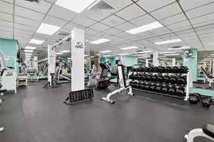 5255 Collins Ave, Miami Beach, FL 33140 - Photo 35